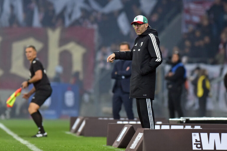 2026.10.17 Krakow
Pilka nozna , PKO BP Ekstraklasa sezon 2026/27
Cracovia Krakow - Legia Warszawa
N/z Marek Papszun
Foto Krzysztof Porebski / PressFocus

2026.10.17 Krakow
Football Polish top league , 2026/2027 season
Cracovia Krakow - Legia Warszawa
Marek Papszun
Credit: Krzysztof Porebski / PressFocus