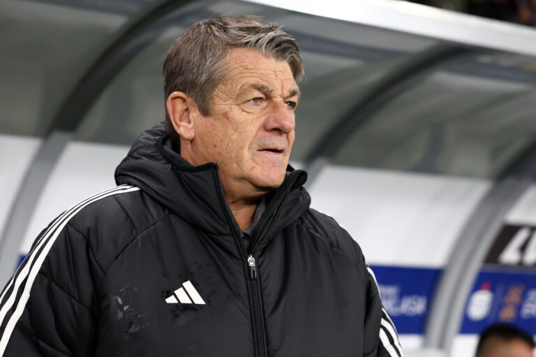 2026.10.19 Plock Pilka nozna PKO BP Ekstraklasa sezon 2026/2027 Wisla Plock - Radomiak Radom N/z John Carver Foto Piotr Matusewicz / PressFocus

2026.10.19 Plock
Football Polish PKO BP Ekstraklasa season 2026/2027 
Wisla Plock - Radomiak Radom 
John Carver 
Credit: Piotr Matusewicz / PressFocus