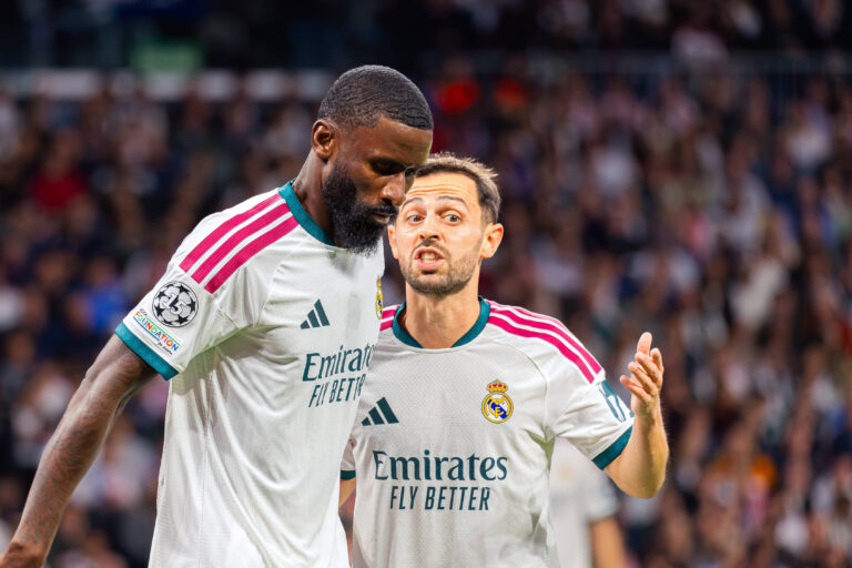 Fussball : UEFA Champions League, Ligaphase, 3. Spieltag, 21.10.2026, Real Madrid vs RB Leipzig, Santiago Bernabeu Madrid : Antonio Rudiger Real Madrid, 22, Bernardo Silva Real Madrid, 20 Geste, Gestik, Emotion *** Soccer: UEFA Champions League, Group Stage, Matchday 3, October 21, 2026, Real Madrid vs. RB Leipzig, Santiago BernabÈu, Madrid Antonio Rudiger Real Madrid, 22 Bernardo Silva Real Madrid, 20 Gesture, Body Language, Emotion Copyright: xMichellexLukax
2026.10.21 Madryt
pilka nozna liga mistrzow
Real Madryt - RB Lipsk

Foto IMAGO/PressFocus

!!! POLAND ONLY !!!