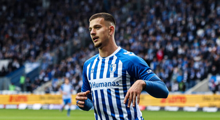 Mateusz Zukowski 1. FC Magdeburg,22 - 2. Fussball Bundesliga Saison 2026-2027 1. FC Magdeburg vs. Karlsruher SC in der Avnet Arena in Magdeburg - Einzelbild,Aktion,Fußball,Mann,Männer,Deutschland,24.10.2026 *** Mateusz Zukowski, 1. FC Magdeburg, 22, 20262027 Bundesliga season, 1. FC Magdeburg vs. Karlsruher SC at the Avnet Arena in Magdeburg single frame, action, soccer, man,Men, Germany, October 24, 2026
2026.10.24 Magdeburg
pilka nozna , 2. liga niemiecka 
1. FC Magdeburg - Karlsruher SC
Foto IMAGO/PressFocus

!!! POLAND ONLY !!!