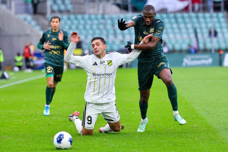 2026.10.25 Wroclaw
pilka nozna PKO Ekstraklasa sezon 2026/2027
Slask Wroclaw - Wieczysta Krakow
N/z Efthymis Koulouris Lamine Ba
Foto Pawel Andrachiewicz / PressFocus

2026.10.25 Wroclaw
Football - Polish PKO Ekstraklasa season 2026/2027
Slask Wroclaw - Wieczysta Krakow
Efthymis Koulouris Lamine Ba
Credit: Pawel Andrachiewicz / PressFocus