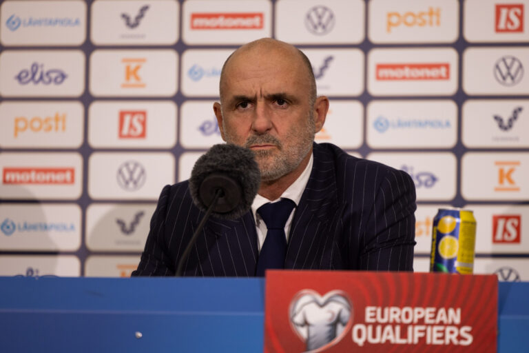 2025.06.10 Helsinki
pilka nozna FIFA Kwalifikacje do Mistrzostw Swiata
Finlandia - Polska
N/z Michal Probierz (trener, head coach) konferencja po meczu
Foto Marcin Karczewski / PressFocus

2025.06.10 Helsinki
Football - FIFA World Cup qualification
Finland - Poland
Michal Probierz (trener, head coach) konferencja po meczu
Credit: Marcin Karczewski / PressFocus