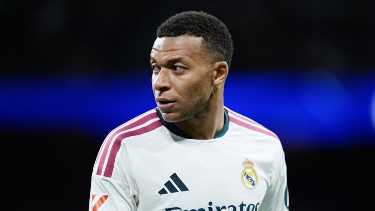 IPA89918308 - Kylian Mbappe of Real Madrid during the Spanish championship LaLiga football match between Real Madrid CF and Sevilla FC on 18 October 2026 at Santiago Bernabeu stadium in Madrid, Spain (Photo by Dennis Agyeman/DPPI/IPA Sport 2/ipa-agency.net/Sipa USA)
2026.10.18 Madryt
pilka nozna liga hiszpanska
Real Madryt - Sevilla FC
Foto IPA/SIPA USA/PressFocus

!!! POLAND ONLY !!!