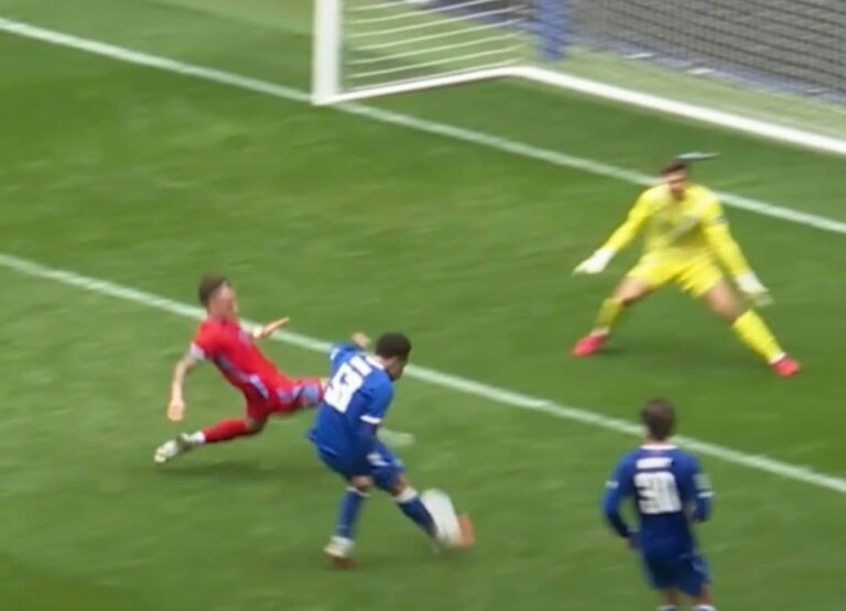 Gol Polaka dla klubu Premier League! I to w debiucie [WIDEO]