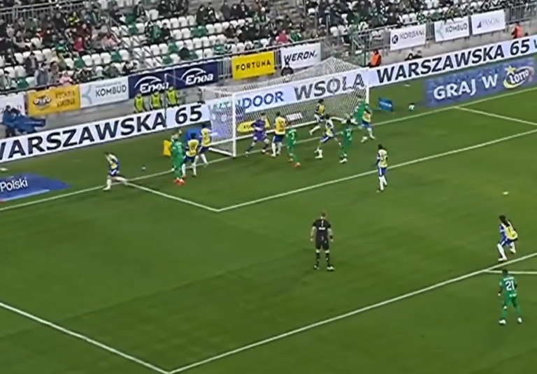 Pierwszy gol pod wodzą Johna Carvera! Radomiak prowadzi z Motorem [WIDEO]